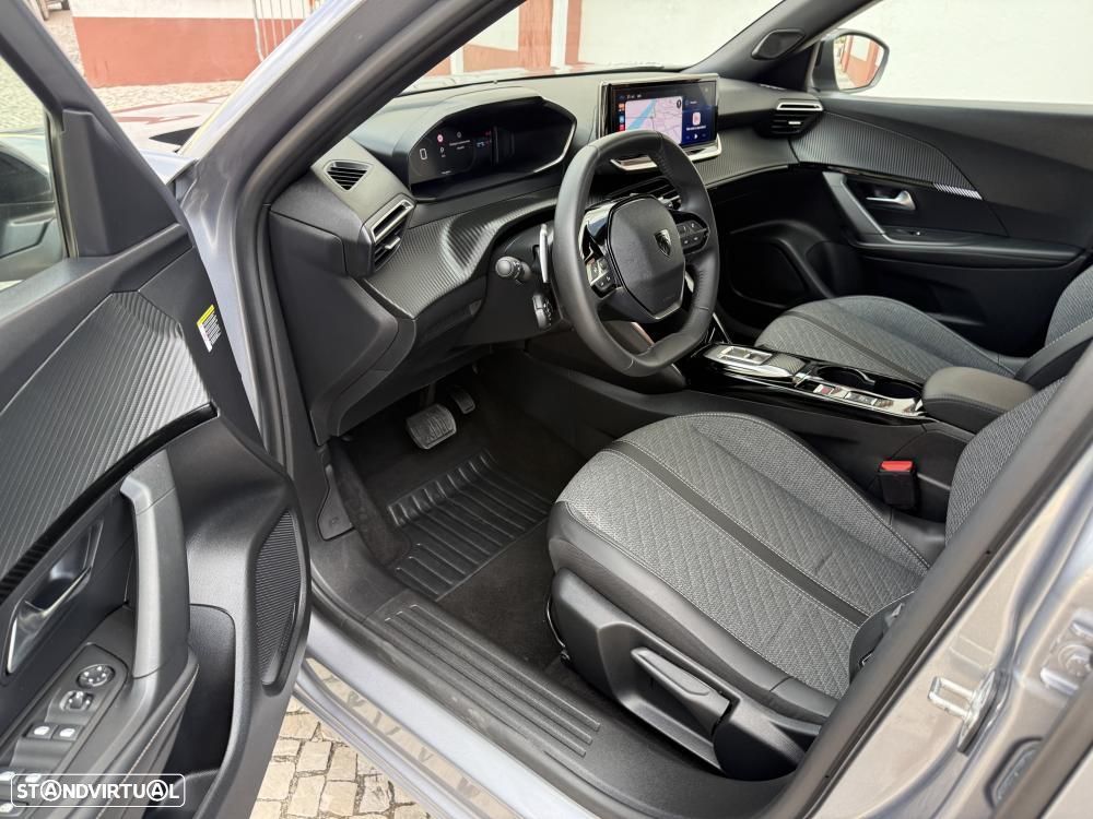 Peugeot 2008 1.2 Hybrid Allure e-DCS6 - 14