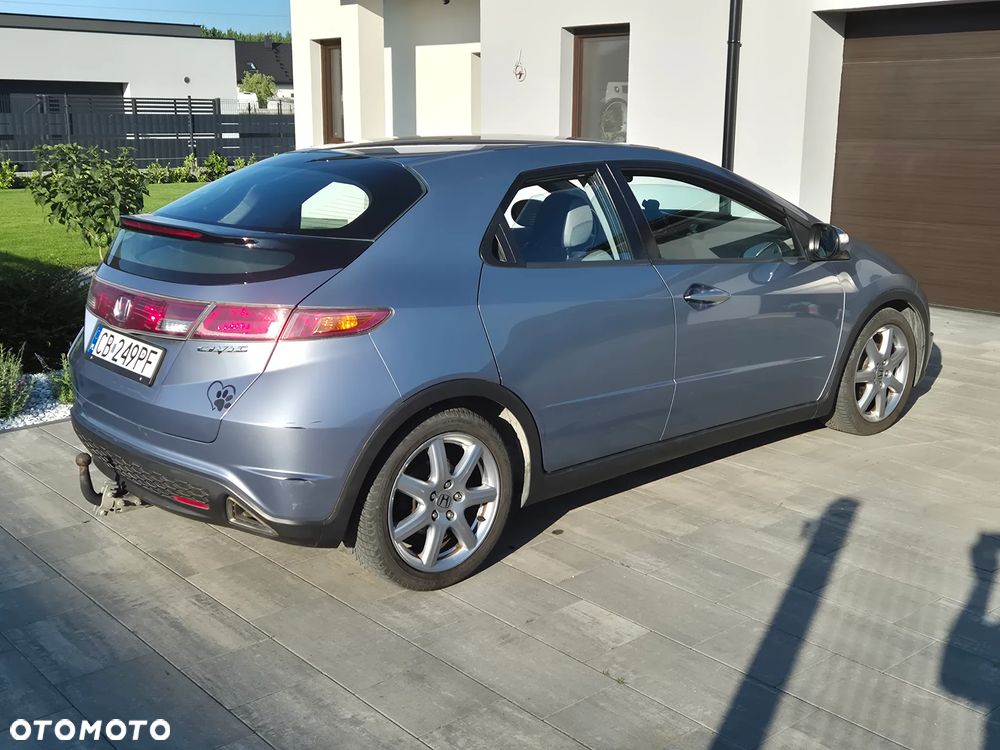 Honda Civic 1.8 Comfort - 8