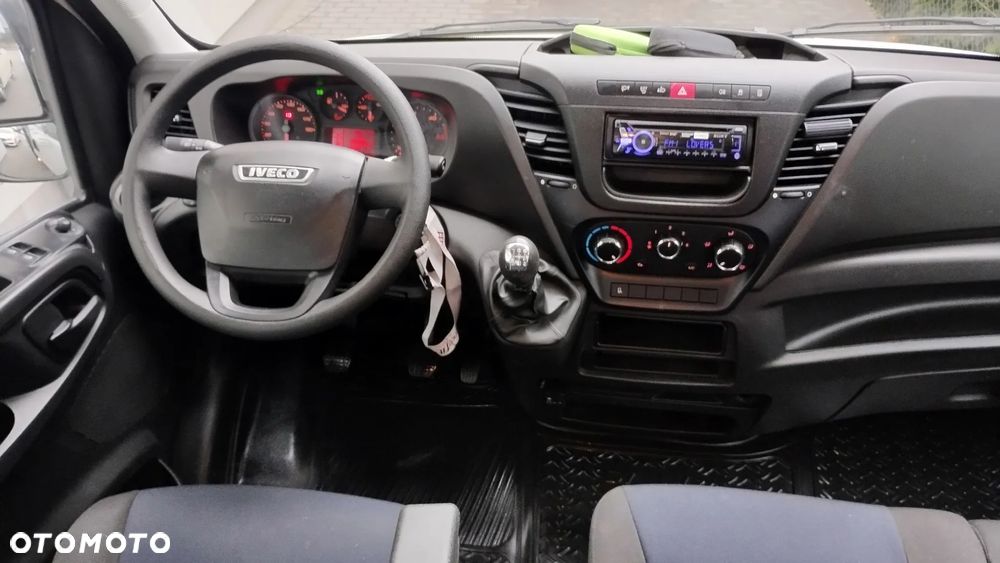 Iveco Daily - 12