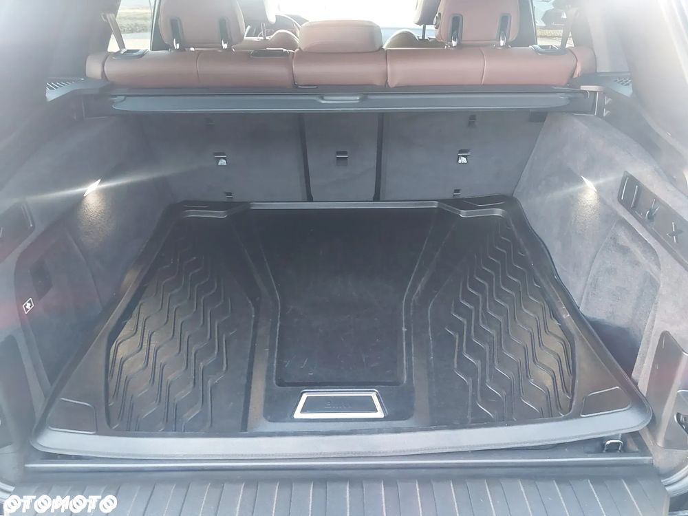 BMW X5 xDrive30d sport - 24