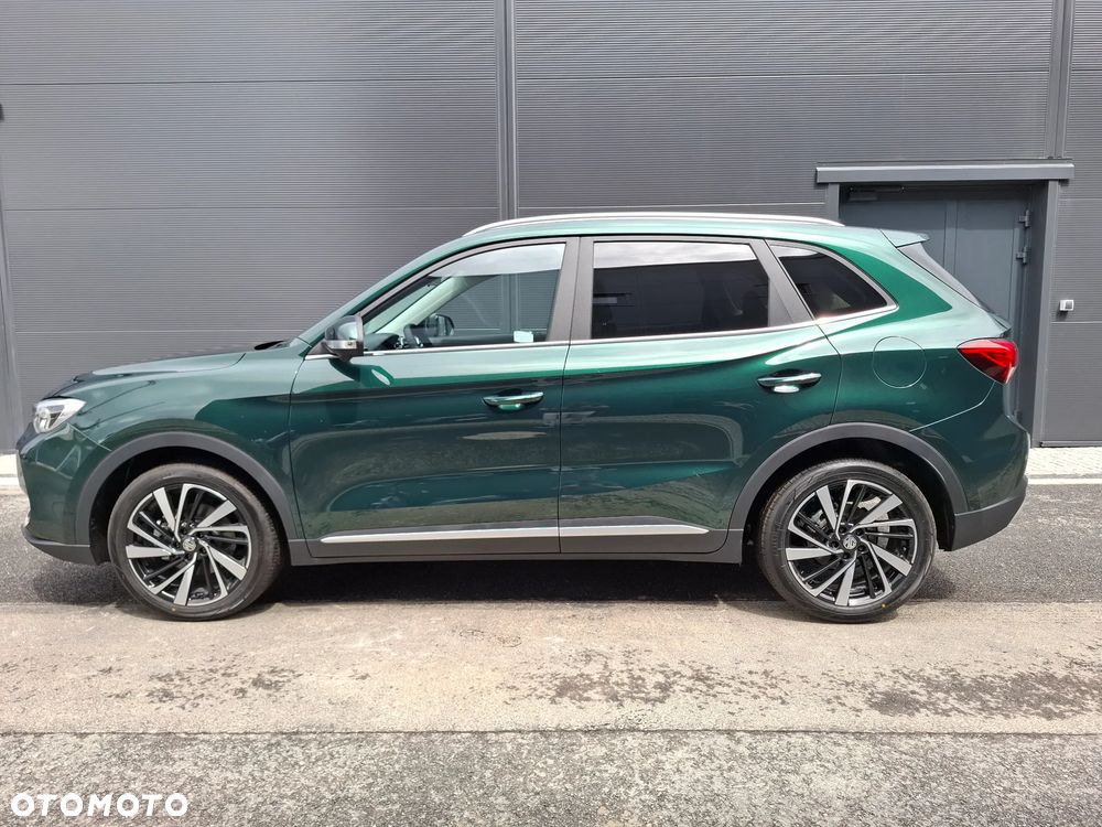 MG ZS Hybrid+ - 23