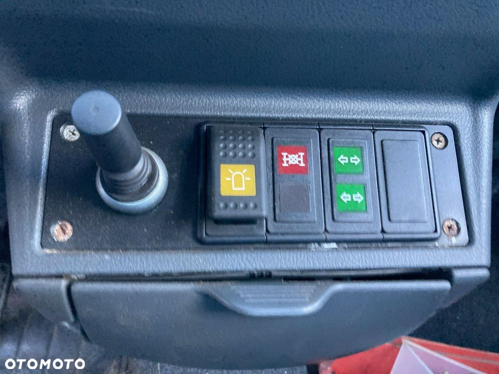 Inny PFAU Piaggio Porter 4X4 Skrzynia odśnieżarka Pług 5655km 2012 - 7