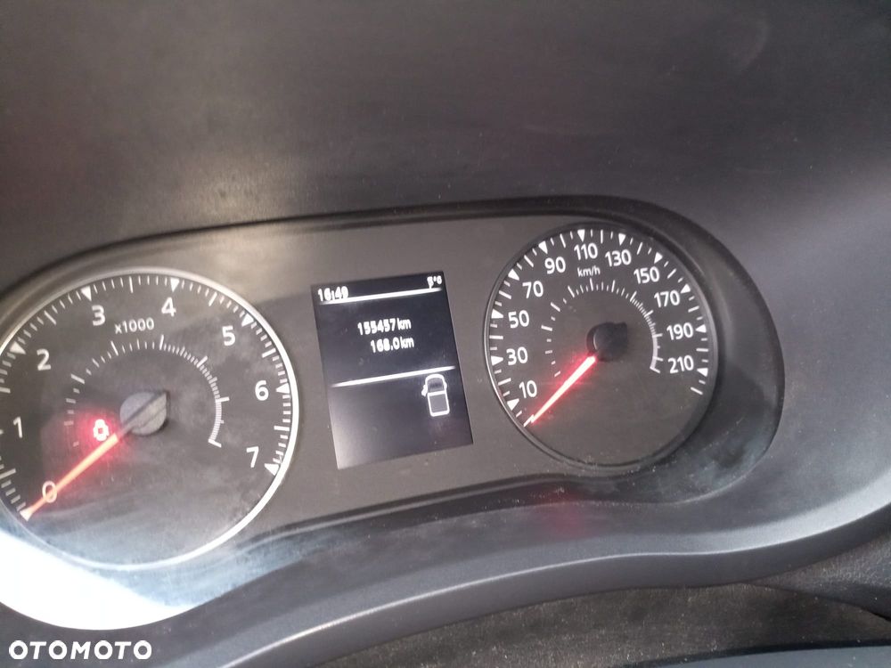 Nissan NV400 2,3DCI KLIMA 150PS L2H2 - 9