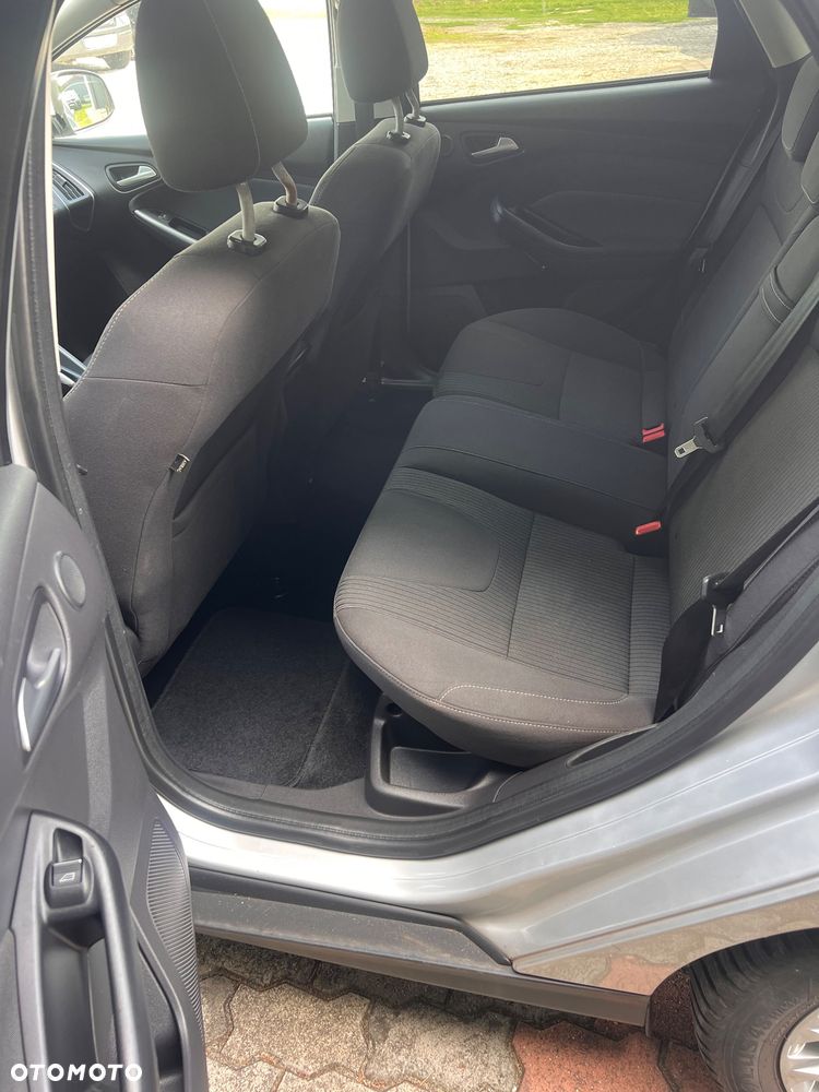 Ford Focus 1.6 Trend - 20