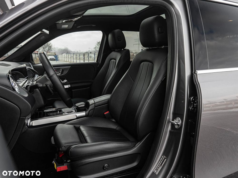 Mercedes-Benz GLB 200 d 8G-DCT Progressive - 23