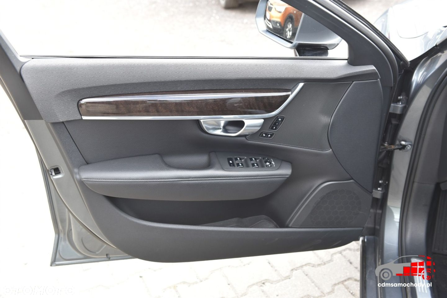 Volvo V90 T5 Momentum - 13