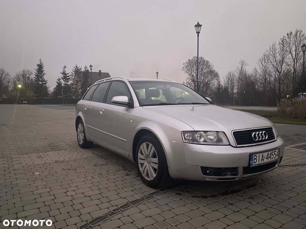 Audi A4 Avant 2 - 4
