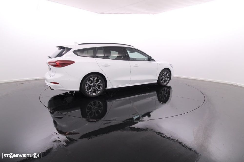 Ford Focus SW 1.5 TDCi EcoBlue ST-Line Aut. - 9