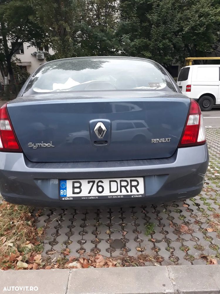 Renault Symbol - 8