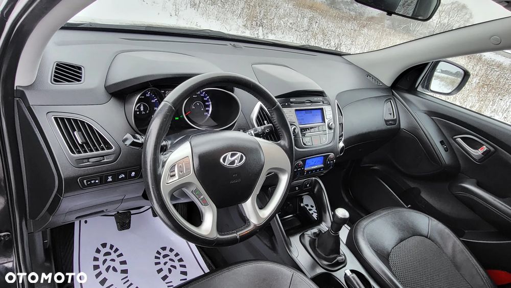 Hyundai ix35 2.0 4WD Premium - 27