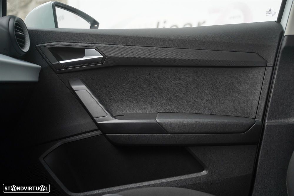 SEAT Arona 1.0 TSI Style DSG - 26