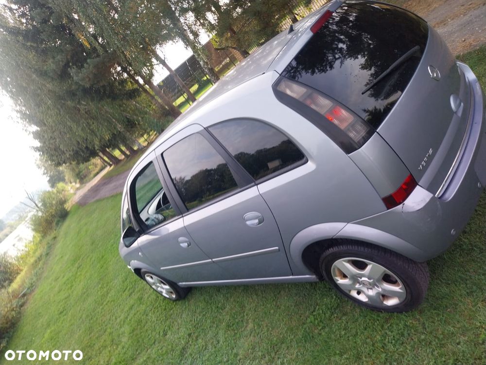 Opel Meriva - 17