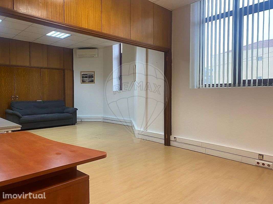 Escritório  para arrendamento - Grande imagem: 5/16