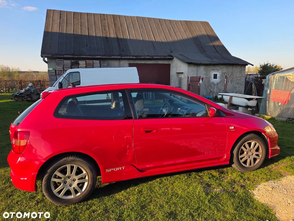 Honda Civic 1.6i ES - 4