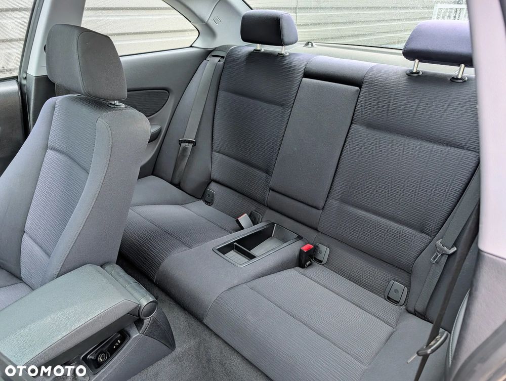 BMW Seria 1 120d Edition Exclusive - 8
