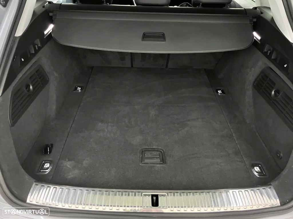 Audi e-tron 55 quattro Advanced - 43