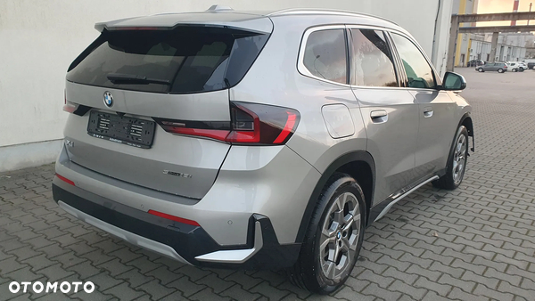 BMW X1 sDrive18i xLine sport