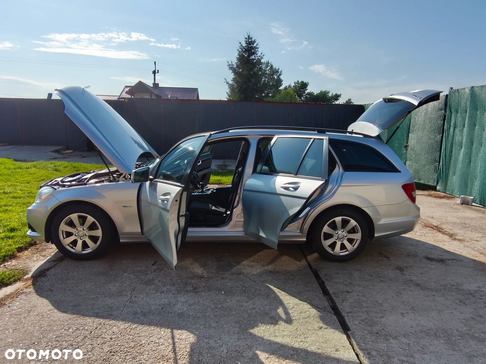 Mercedes-Benz Klasa C - 38