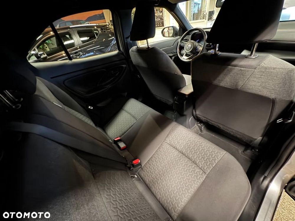 Toyota Yaris Cross 1.5 VVT-i AWD-i Comfort - 19