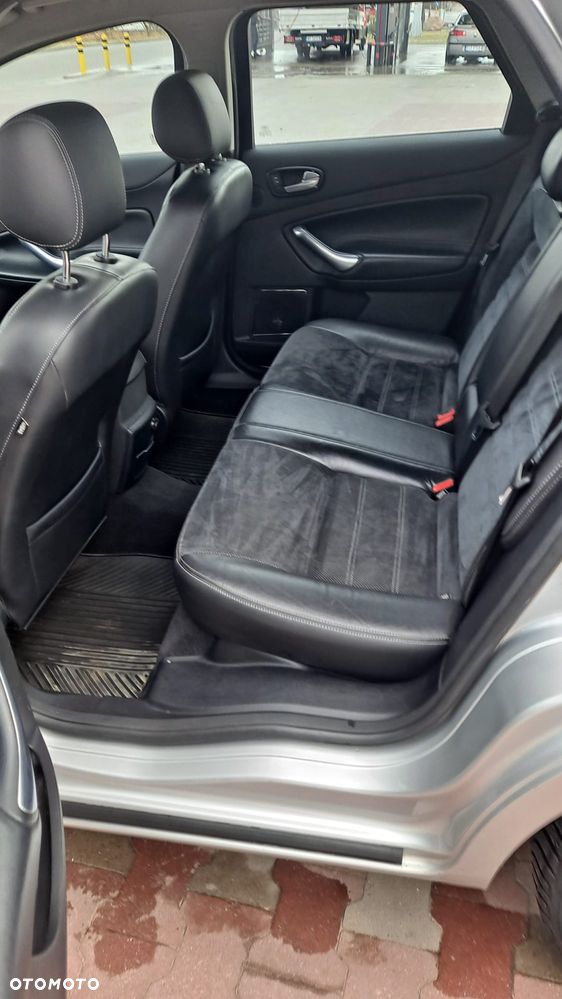 Ford Mondeo 2.0 TDCi Silver X Plus - 22