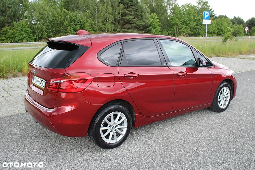 BMW Seria 2 216d - 16
