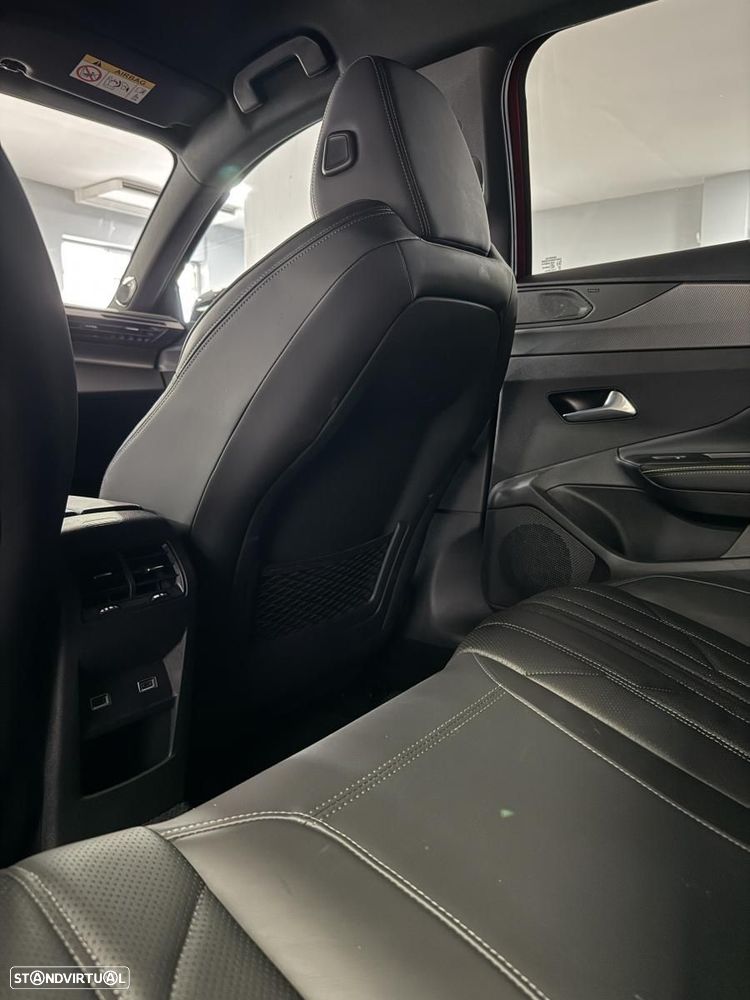 Peugeot 408 1.6 Hybrid GT e-EAT8 — fotografia 9