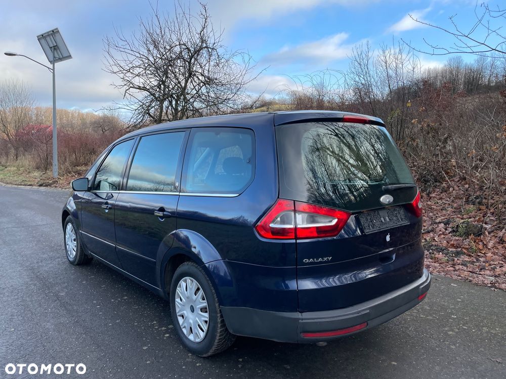 Ford Galaxy 2.0 TDCi DPF Ghia - 10