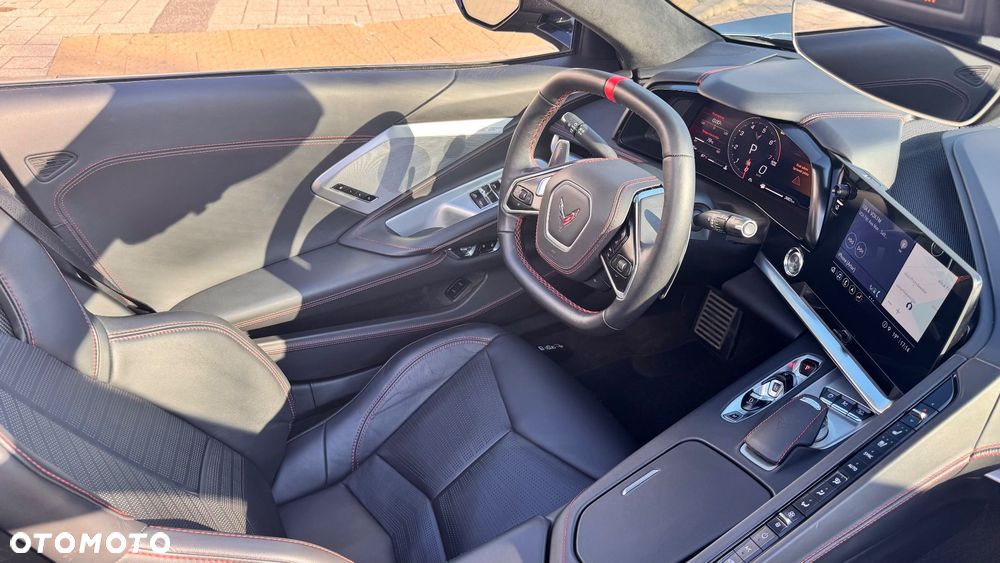 Chevrolet Corvette Stingray 3LT 6.2 V8 Automatik - 12
