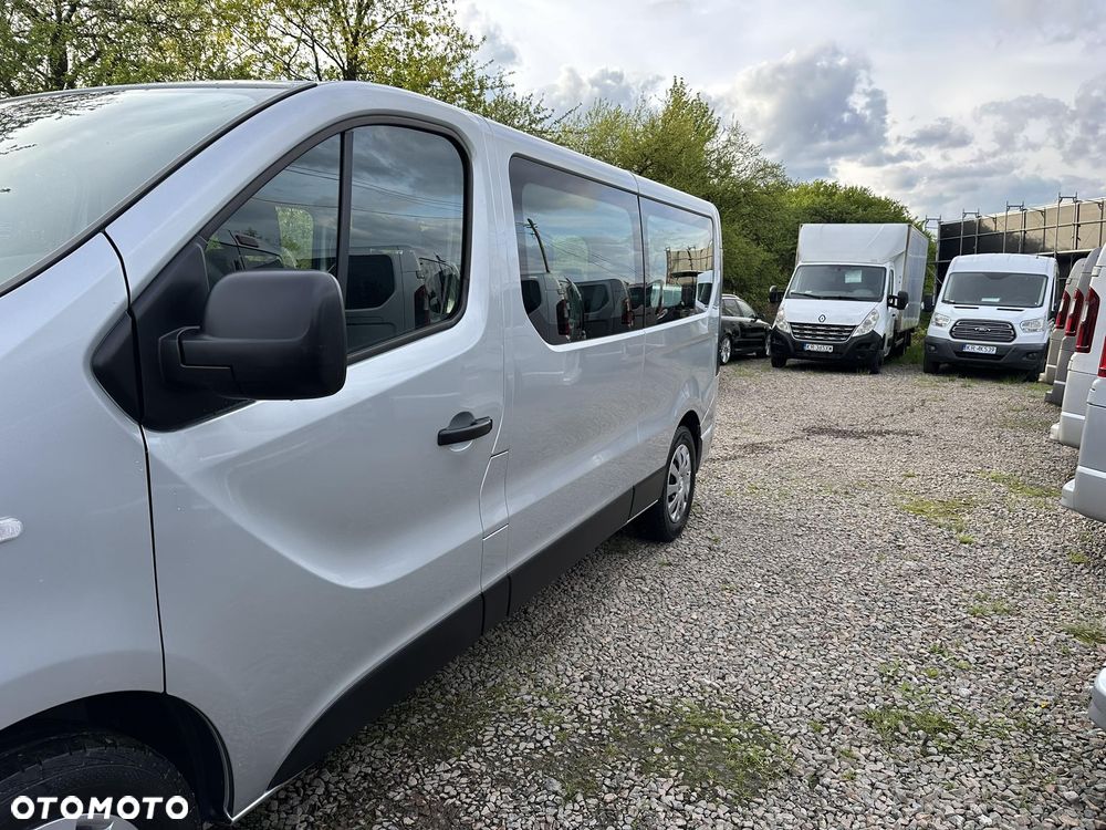 Opel Vivaro - 18