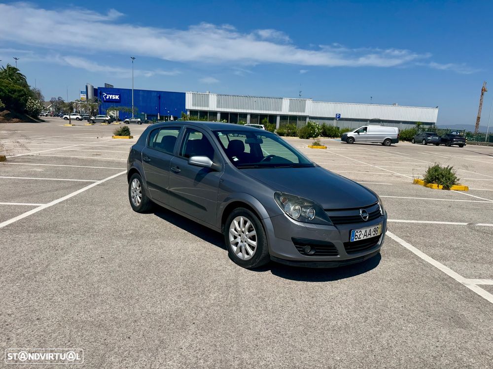 Opel Astra 1.3 CDTI Cosmo - 1