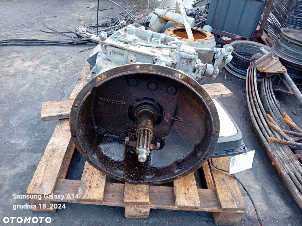 SKRZYNIA BIEGÓW STEYR 17S21 ZF - 5