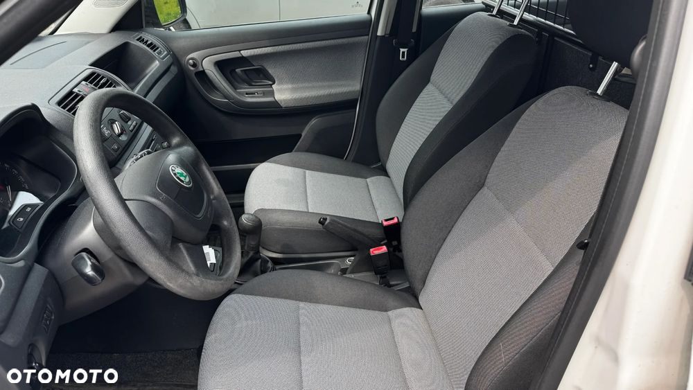Skoda Fabia - 6