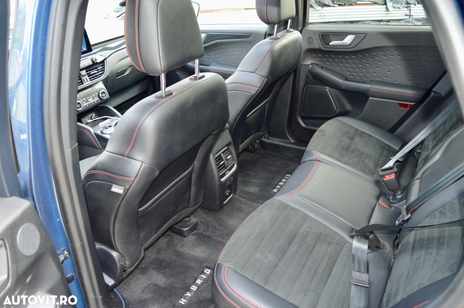 Ford Kuga 2.5 Duratec PHEV ST-LINE X - 21