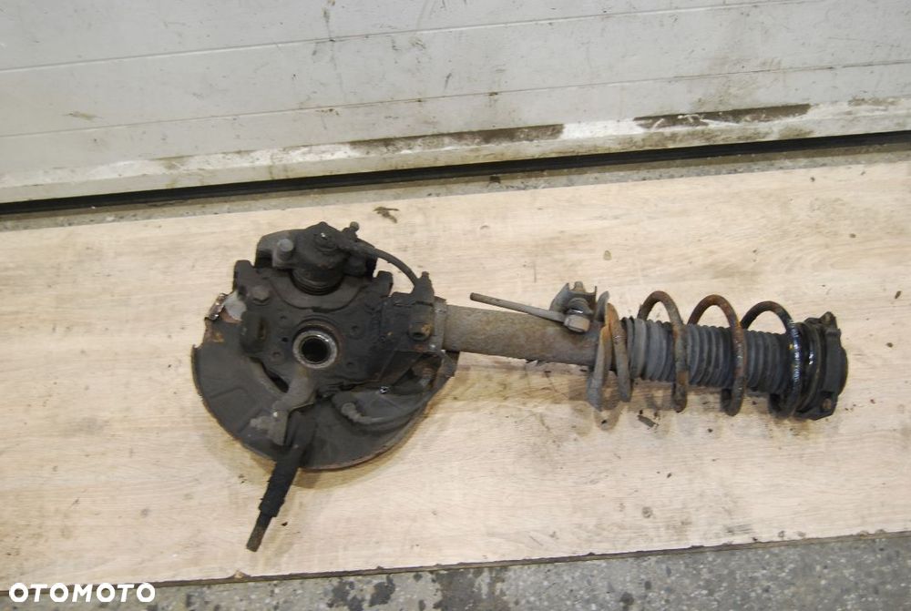 ZWROTNICA PRAWY PRZÓD MCPERSON SEAT TOLEDO III ALTEA 2.0 TDI 290MM 1.9 TDI 280MM VW GOLF V 1.9 TDI - 7