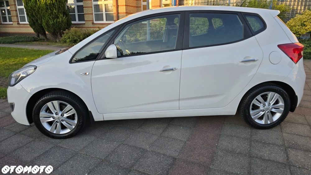 Hyundai ix20 - 15