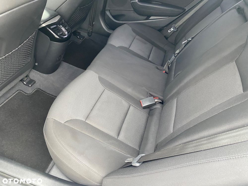 Hyundai i40 i40cw 1.6 Fifa World Cup Edition - 28