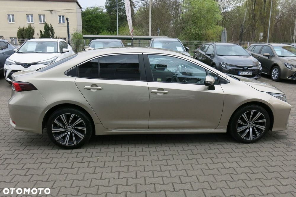 Toyota Corolla - 18