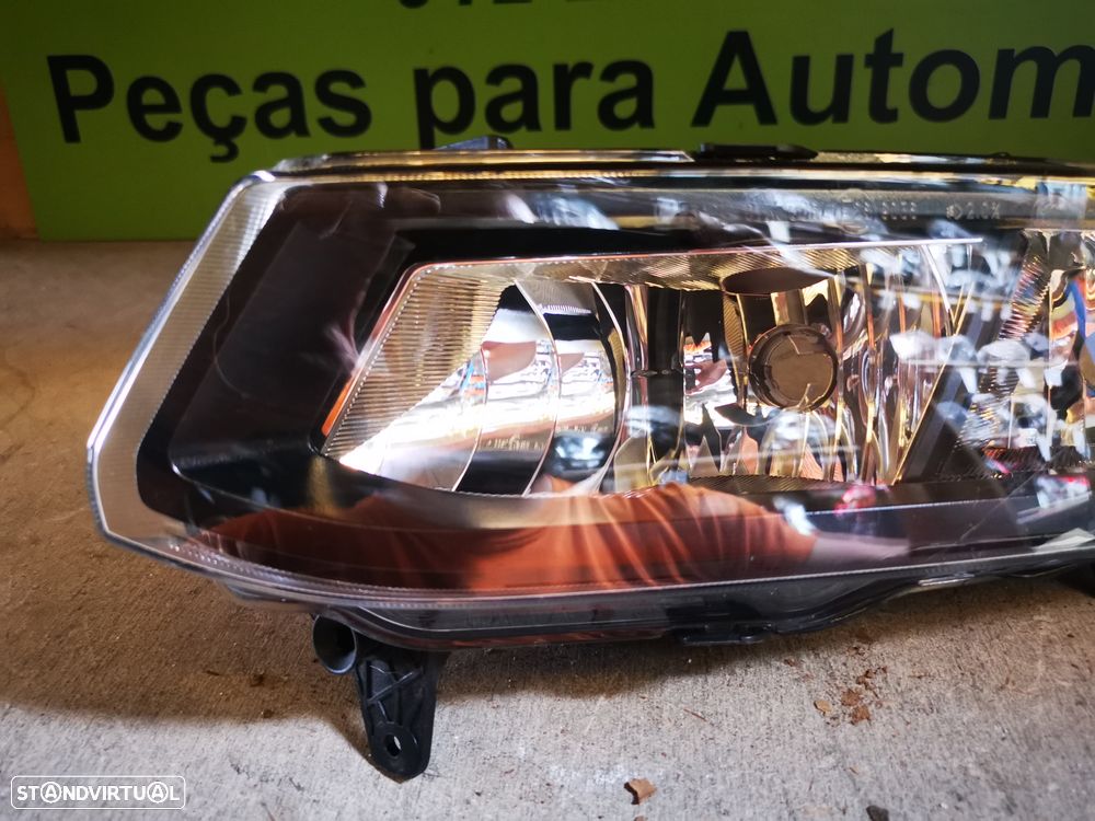 POLO V 6R 6C FAROL NEVOEIRO ESQUERDO - FN026 - 2