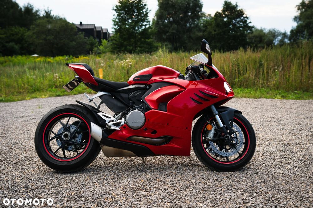 Ducati Panigale V2 - 1