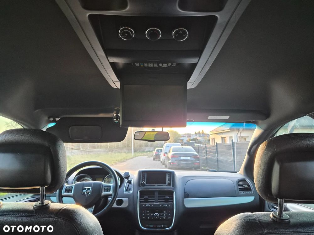 Dodge Grand Caravan 3.6 R/T - 18