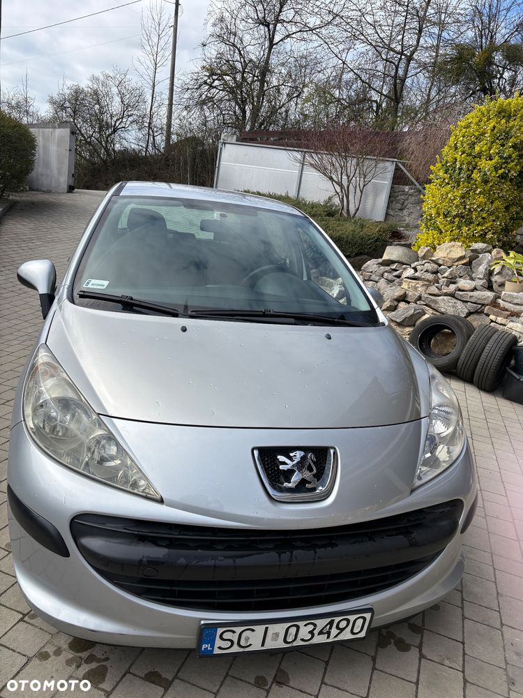 Peugeot 207 1.4 Presence - 2