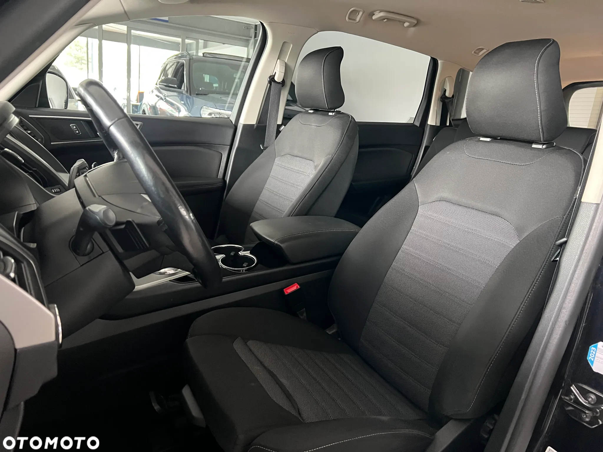 Ford S-Max 2.0 EcoBlue Titanium - 21