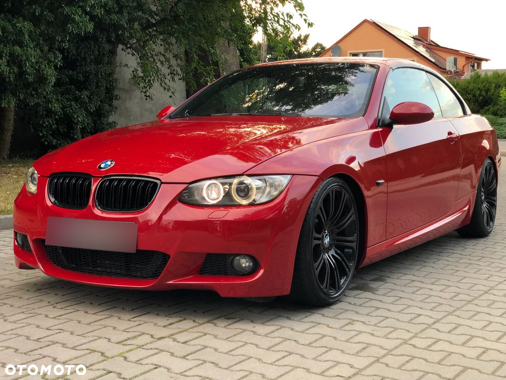BMW Seria 3 330i Cabrio - 29