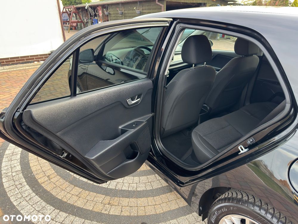 Kia Rio 1.2 ISG Dream Team Edition - 19