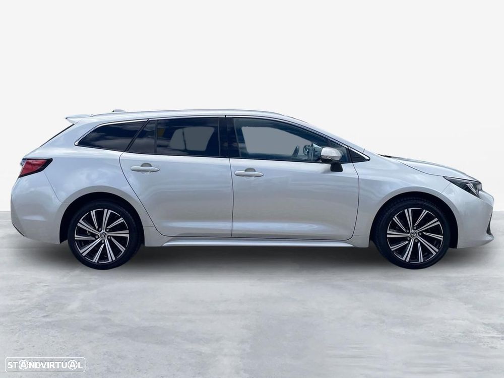 Toyota Corolla Touring Sports - 17