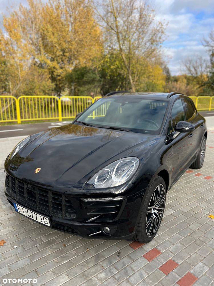 Porsche Macan S - 1
