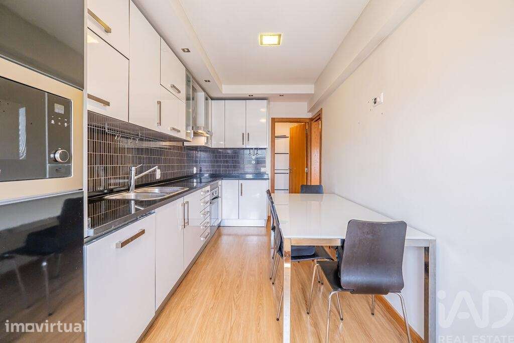 Apartamento T3 em São Sebastião de 114,99 m2 - Grande imagem: 2/39