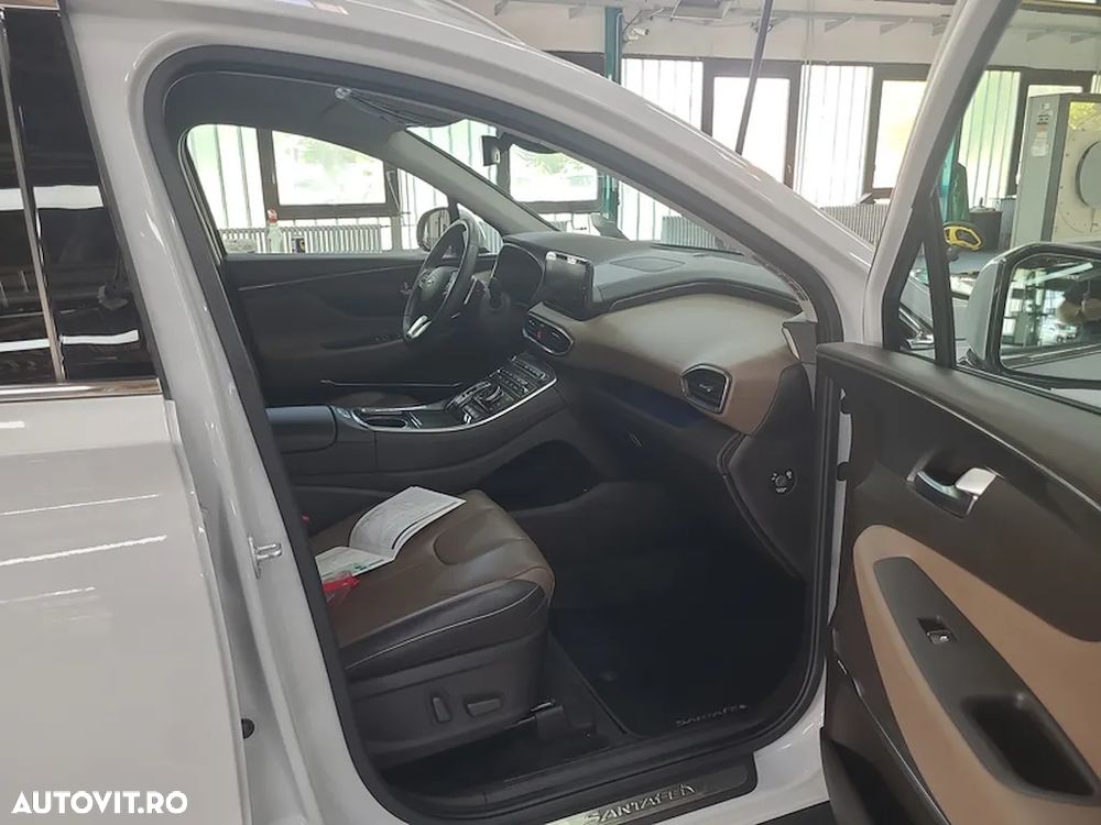 Hyundai Santa Fe - 3