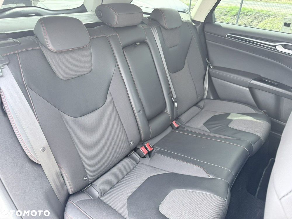 Ford Mondeo 2.0 EcoBoost ST-Line - 16