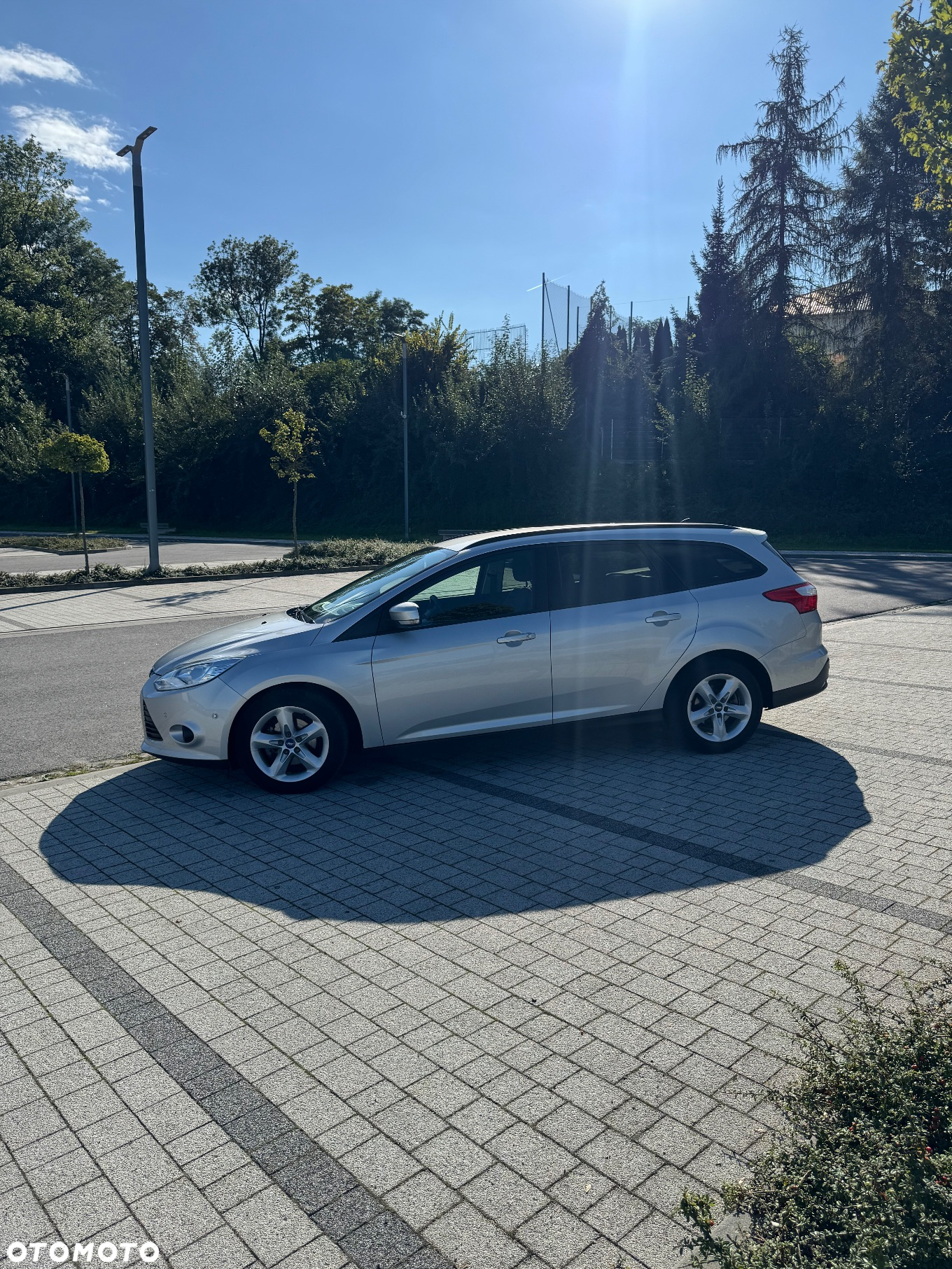 Ford Focus Turnier 1.0 EcoBoost Start-Stopp-System SYNC Edition - 11